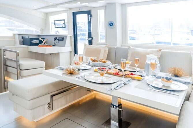 Catamaran and Reef Snorkel in Cancun - Key Points