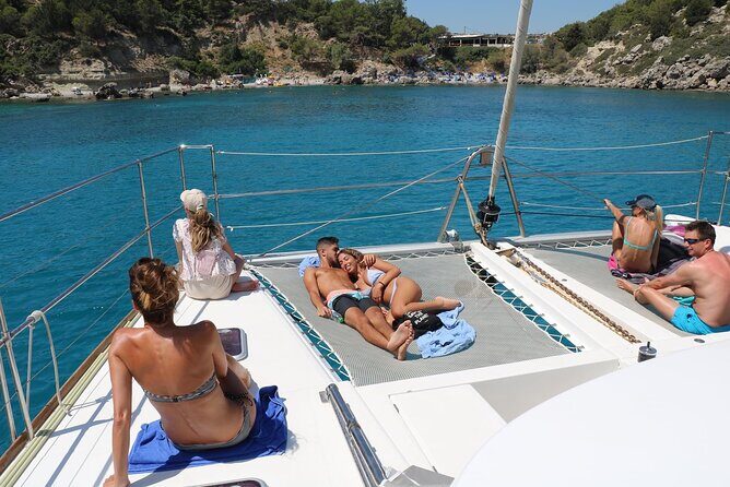 Catamaran Cruises Rhodes - 6 Hours Day Cruise ALL INCLUSIVE - The Food and Drinks: A Highlight for Many