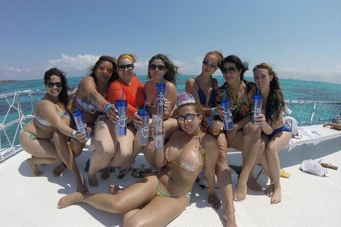 Catamaran Party Boat Cancun - Who Should Consider This Tour?