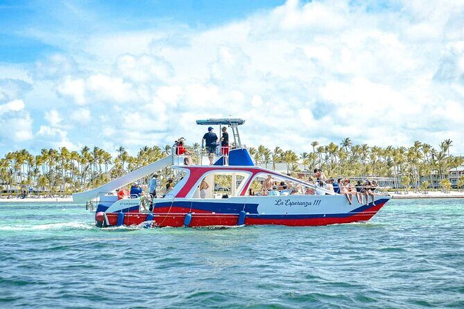 Catamaran Party in Punta Cana with Unlimited Drinks - The Party: Dancing and Unlimited Drinks