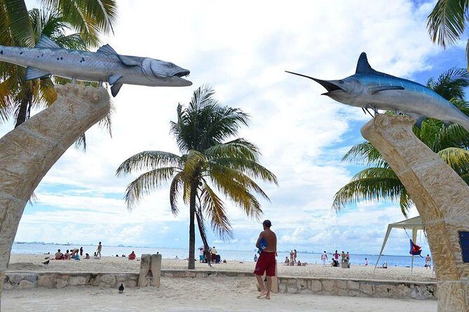 Catamaran Party on the Caribbean Sea to Isla Mujeres - FAQ