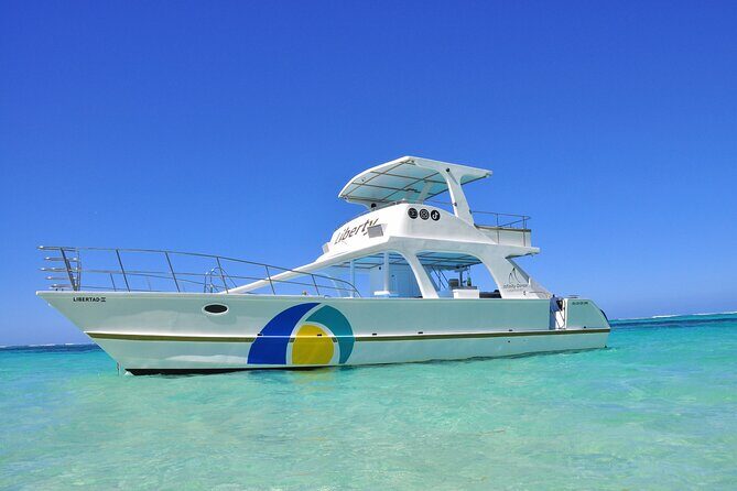 Catamaran Private Group Tour - Key Points