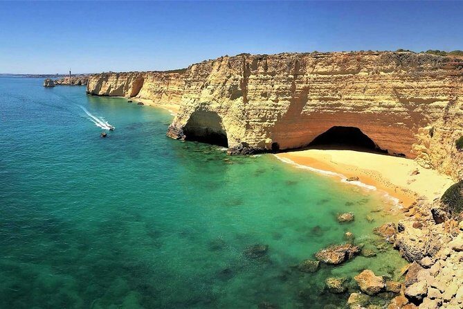 Catamaran Private Tour - Benagil & Marinha Beach - (28 PAX) - Who Will Love This Tour?