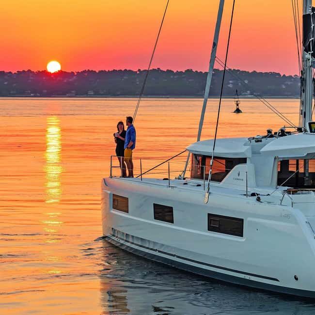 Catamaran Sunset Cruises - Key Points