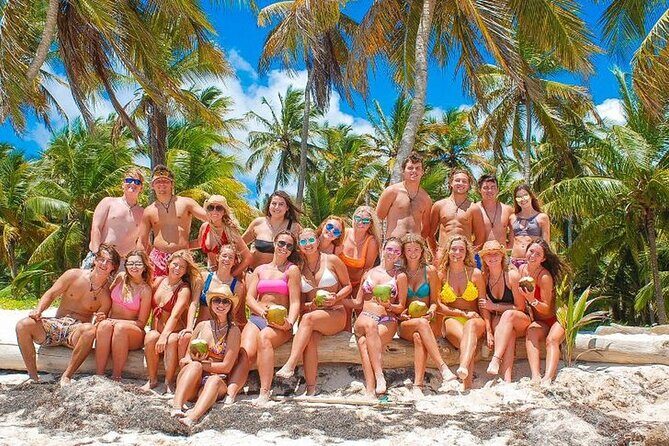 Catamaran Tour in Bavaro, Punta Cana Snorkeling Experience - A Closer Look at the Catamaran Tour Experience