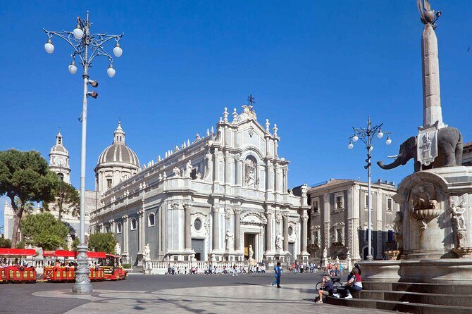 Catania, a baroque jewel - Tour For All Ages - Certified Guide - What to Expect: Practical Details