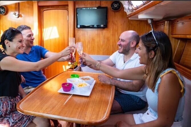 Catania boat tour along the coast with aperitif and snorkeling - FAQs