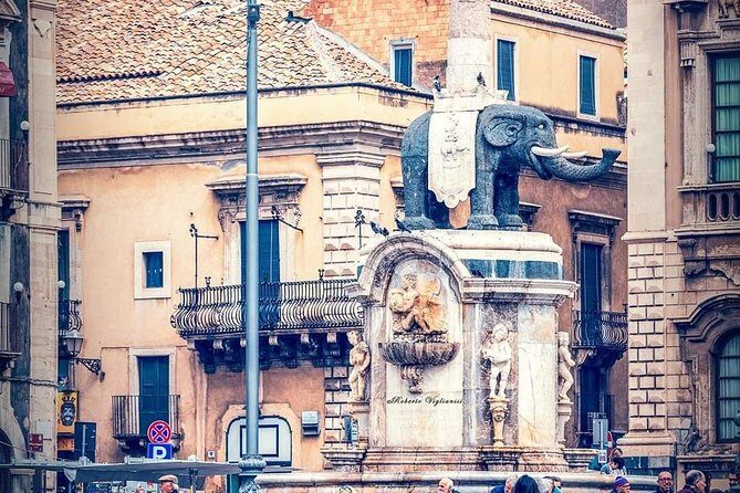 Catania Duomo, via Etnea & Caltagirone - Exploring Catania: The City’s Heartbeat