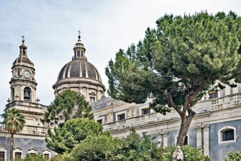Catania Highlights Walking Tour With A Guide - The detailed itinerary: what youll see and why it matters