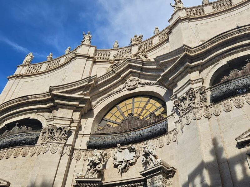 CATANIA MARKET & STREET FOOD departure from Taormina - A Detailed Look at the Tour Experience