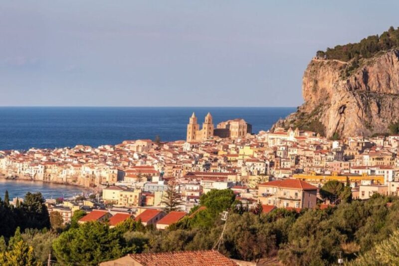 Catania: Private custom tour with a local guide - Key Points