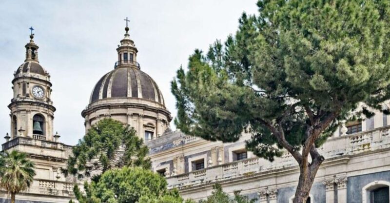 Catania: Private custom tour with a local guide - Authentic Experiences and Authentic Guides