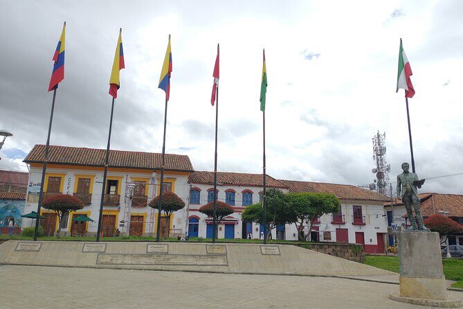 Cathedral of Sal Zipaquirá: Shared Tour from Bogota - An In-Depth Look at the Salt Cathedral Tour