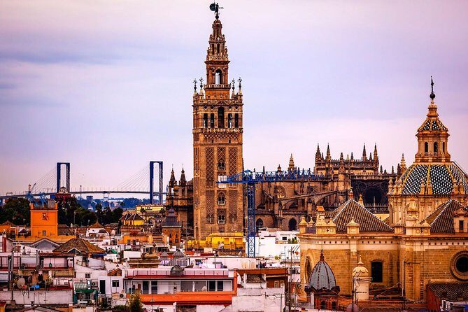 Cathedral of Seville English Guided Tour with Skip the Line & Access to Giralda - Analyzing the Value