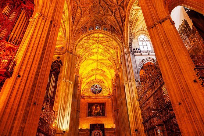 Cathedral of Seville English Guided Tour with Skip the Line & Access to Giralda - The Sum Up: Is This Tour Right for You?