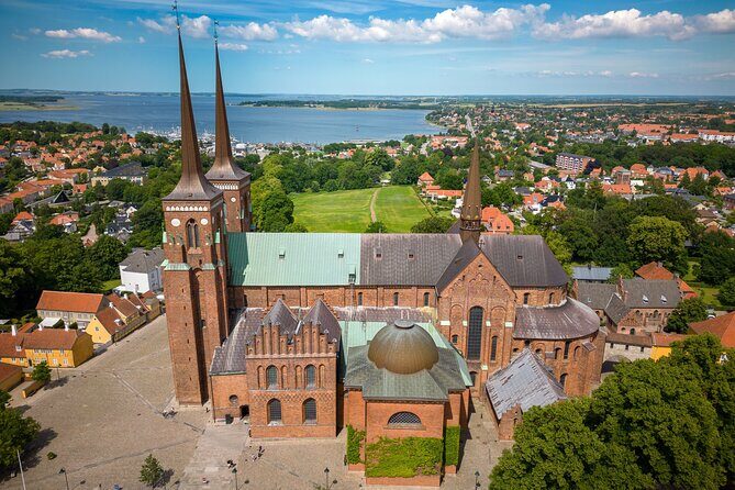 Cathedral ,Viking ships Tour, Palace and Castle (April) - Why This Tour Works for Travelers