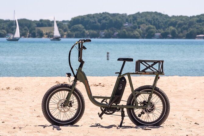 Cave Point E - Bike Tour - A Detailed Look at the Cave Point E-Bike Tour
