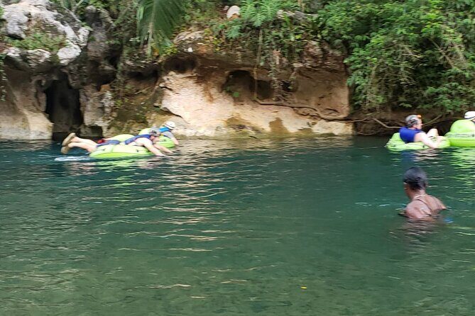 Cave Tubing & Zip Line with Lunch - An In-Depth Look at the Belize Cave Tubing & Zip Line Tour