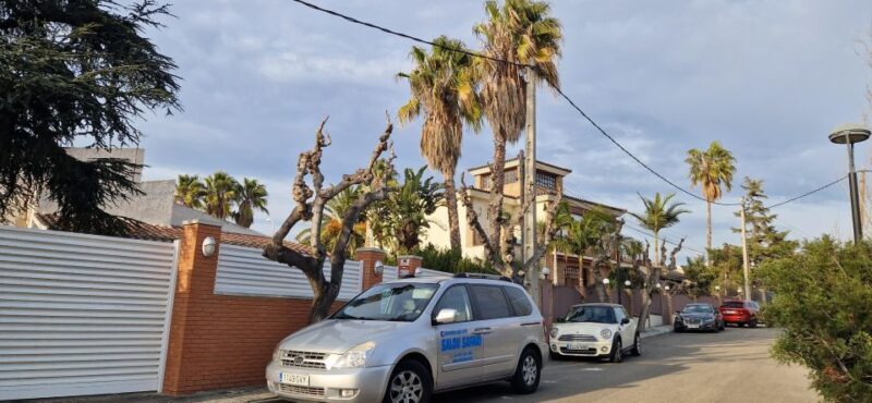 Caves prehistory of Esplugues Francolí with hotel pickup - Key Points