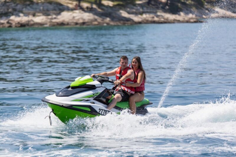 Cavtat: Jet ski rental - Exploring the Water: The Ride and Boundaries
