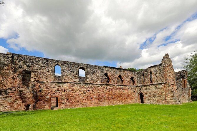 Cawdor Castle, Inverness, Culloden, Outlander and Loch Ness Tour - The Sum Up: Who Should Consider This Tour?