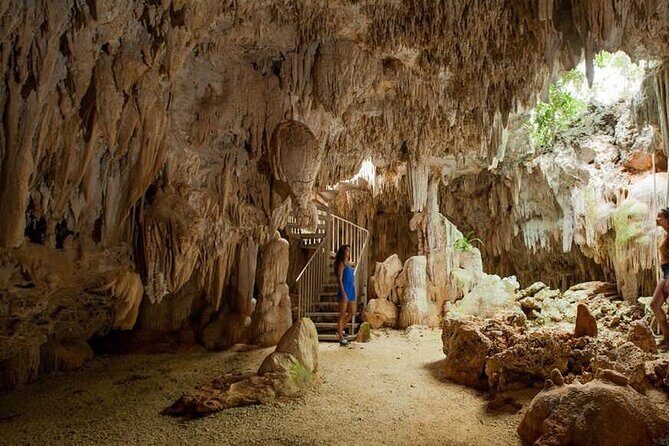 Cayman Crystal Caves Tour in Grand Cayman - In-Depth Review of the Cayman Crystal Caves Tour