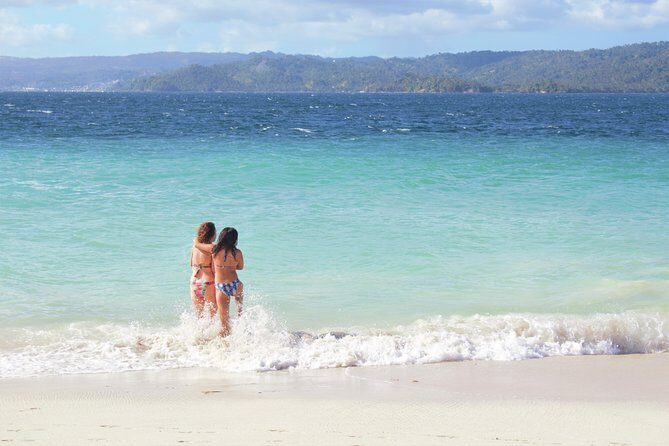 Cayo Levantado at Bacardi Island including Boat transfer, Lunch and Snorkeling - Frequently Asked Questions