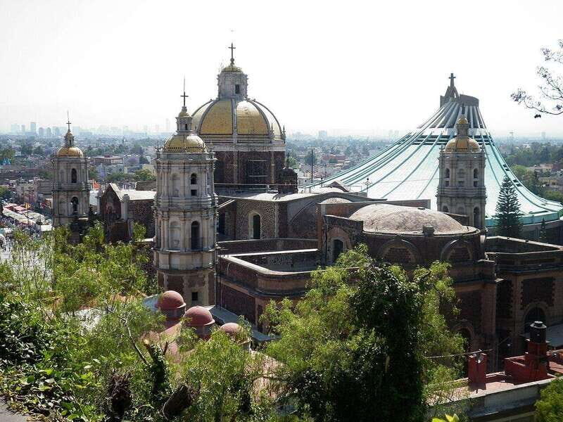 CDMX: Fly over Teotihuacan in a hot air balloon and visit the Basilica of Guadalupe - Key Points
