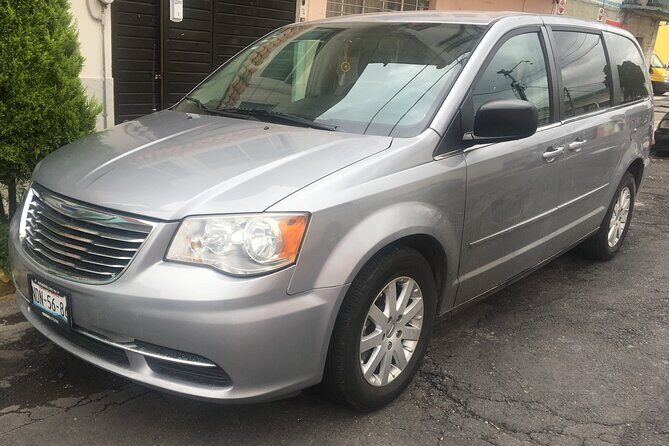 CDMX Transportation. Airport - Round trip. - Mexico City Airport Round-Trip Transfer: A Practical and Comfortable Option