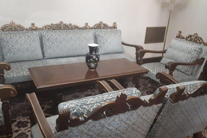 Ceausescu Villa - fast track tickets and guide - Experience the Hidden Side of Bucharest: Visiting Ceausescu’s Villa