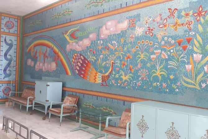 Ceausescu Villa - fast track tickets and guide - Who Should Consider This Tour?