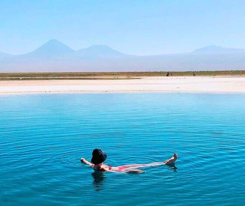 Cejar Lagoon Tour - Flotation, Cocktail & More!" - Key Points