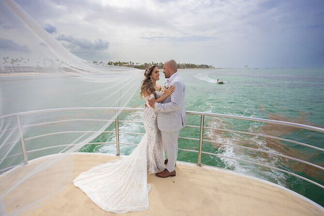 Celebrate your Wedding in Punta Cana on a Private Boat - An Unforgettable Wedding Experience in Punta Cana on a Private Boat