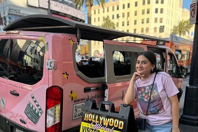 Celebrity and Lifestyle Hollywood Bus Tour - An In-Depth Look at the Hollywood Bus Tour Experience
