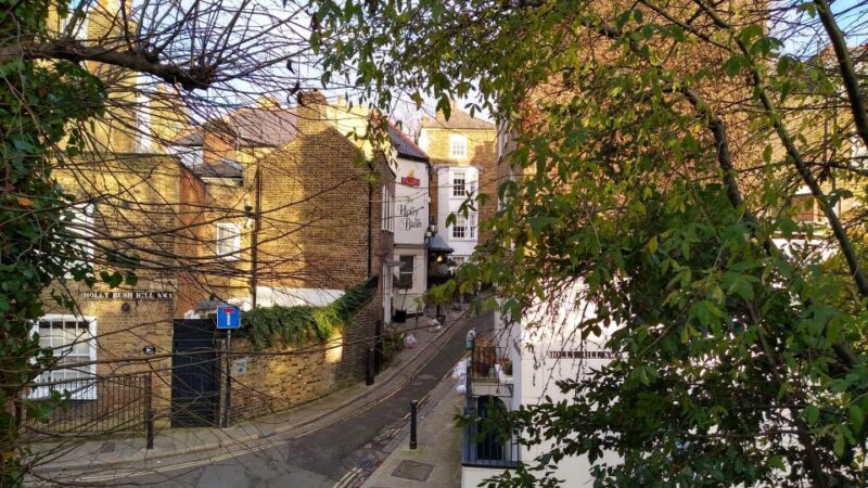 Celebrity Homes Tour of Hampstead - Who Will Love This Tour?