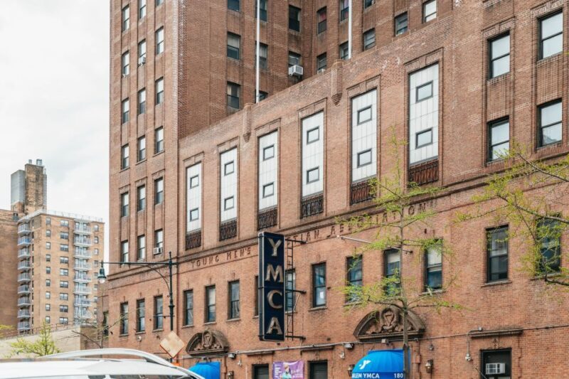 Central Harlem: Mecca of African-American Culture - A Close Look at the Harlem Experience