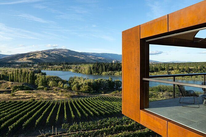 Central Otago Wine Tour Small Group, Expert Guide & Scenic Views - Key Points