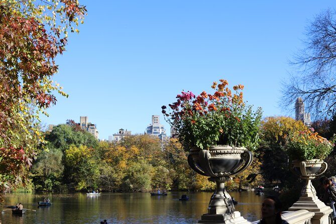 Central Park Scenic Walk with Local Guides - An In-Depth Look at the Central Park Scenic Walk