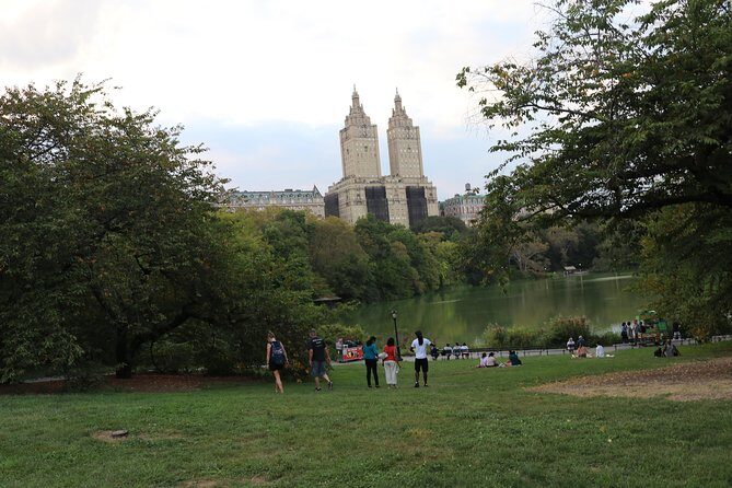Central Park VIP Tour (All park tour up to 2 hour with unlimited stops) pedicab - Key Points