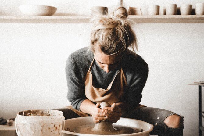 Ceramic studio Ericeira - Gaelle Ceramica - Discover the Charm of Lisbon’s Ceramic Art with Gaelle Ceramica