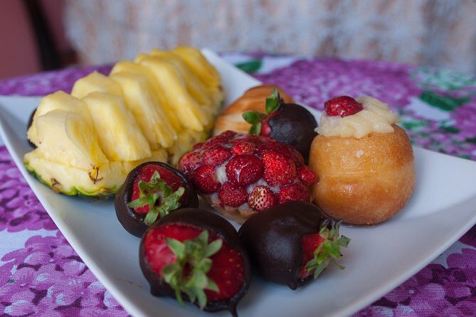 Cesarine: Dining & Cooking Demo at Local's Home in Naples - Key Points
