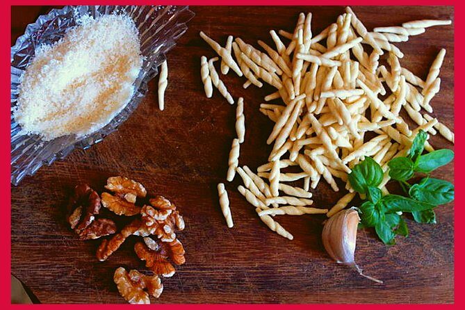 Cesarine: Home Cooking Class & Meal with a Local in La Spezia - Discovering Liguria with a Private Cooking Class in La Spezia