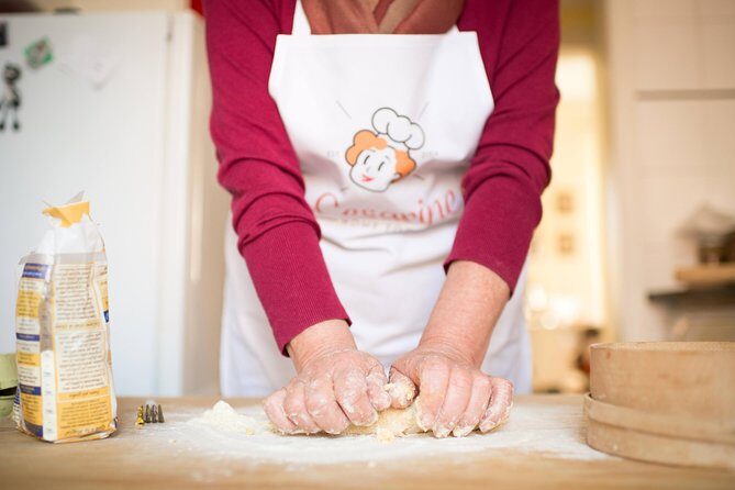 Cesarine: Small group Pasta and Tiramisu class in Bergamo - Key Points