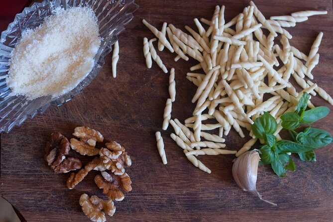Cesarine: Small group Pasta and Tiramisu class in La Spezia - A Hands-On Italian Cooking Experience in La Spezia