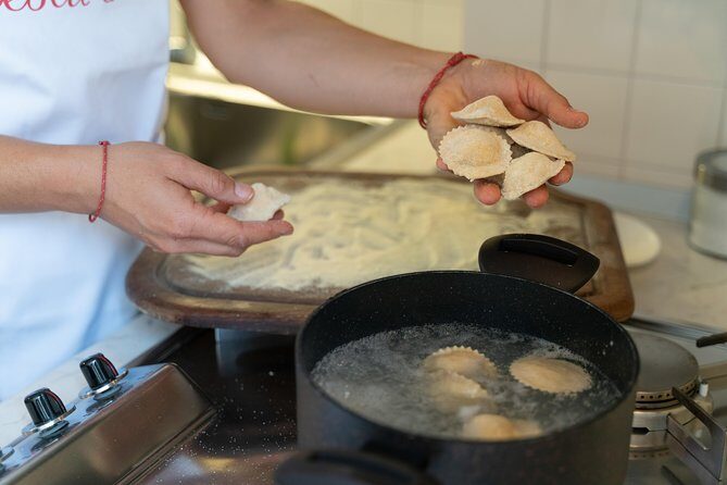 Cesarine: Small group Pasta and Tiramisu class in Lake Garda - Frequently Asked Questions