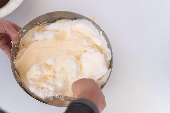 Cesarine: Small group Pasta and Tiramisu class in Varenna - Key Points