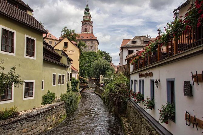 Cesky Krumlov Private day trip from Prague with Lunch and Castle admission - A Personalized Day in Cesky Krumlov: The Perfect Escape from Prague