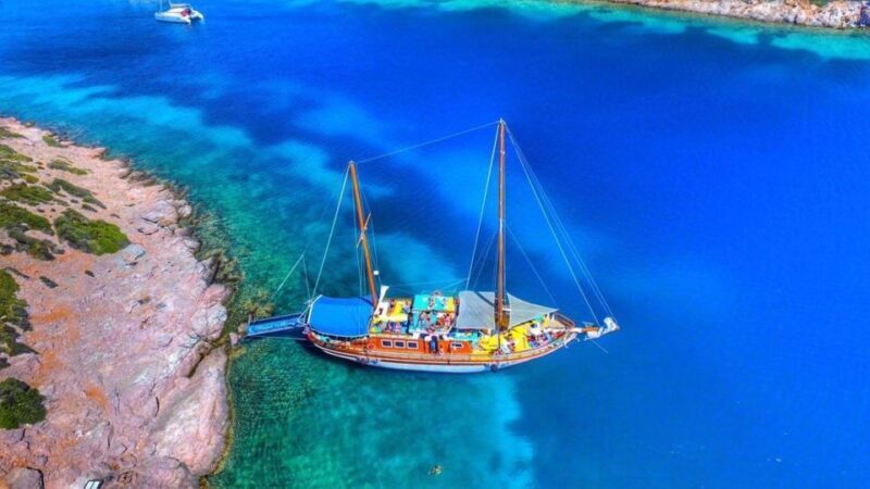 Cesme: Small Group Boat Tour with Open Buffet Lunch - A Scenic Journey Along Cesme’s Coastline