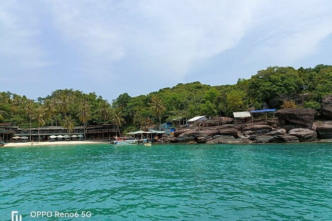 Cham island snorkeling tour - Key Points