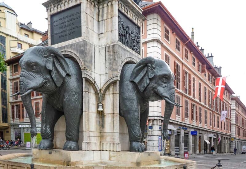 Chambéry: Express Walk with a Local - Exploring Chambéry: What You Can Expect